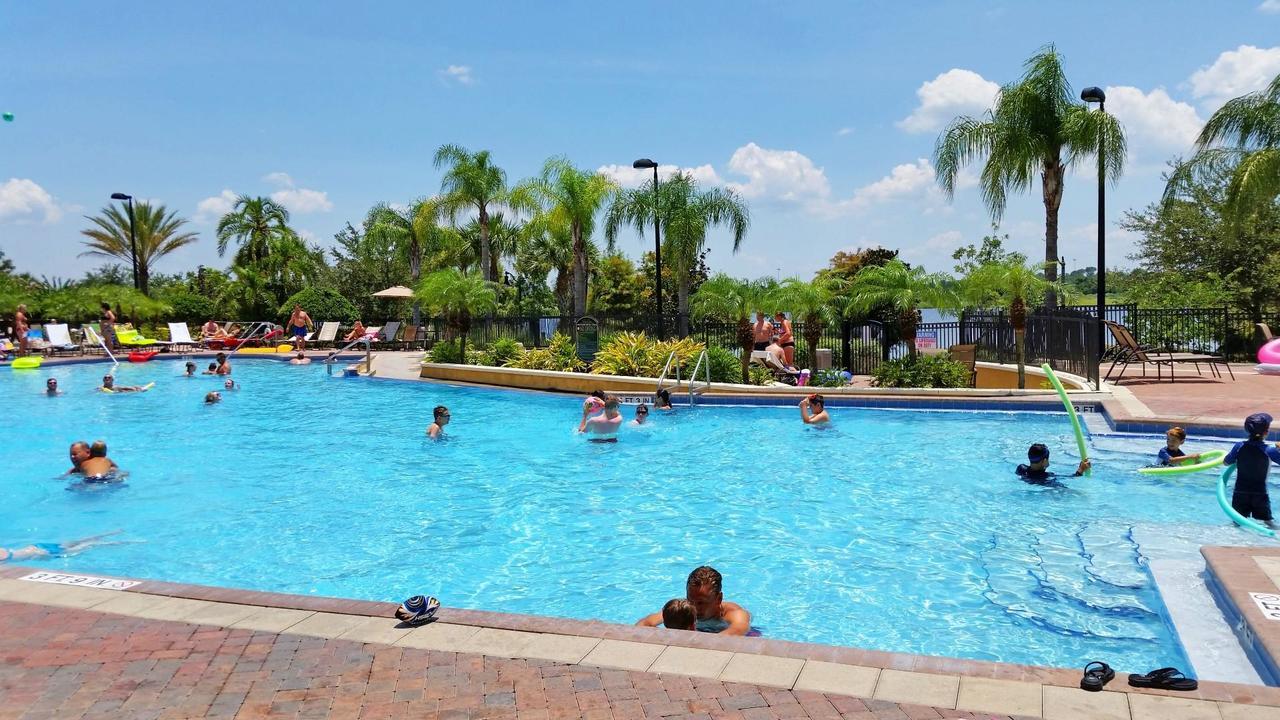 קיסימי Universal Palms מראה חיצוני תמונה